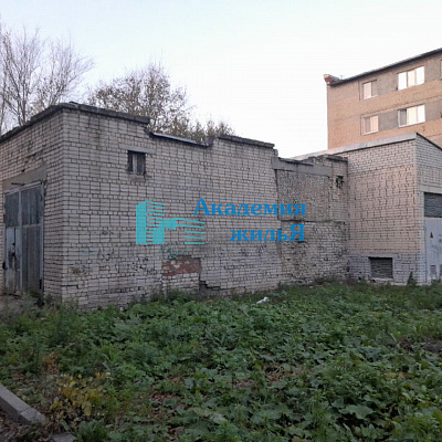 Купить здание Саратовская обл, г Балаково, ул Комарова, д 134 